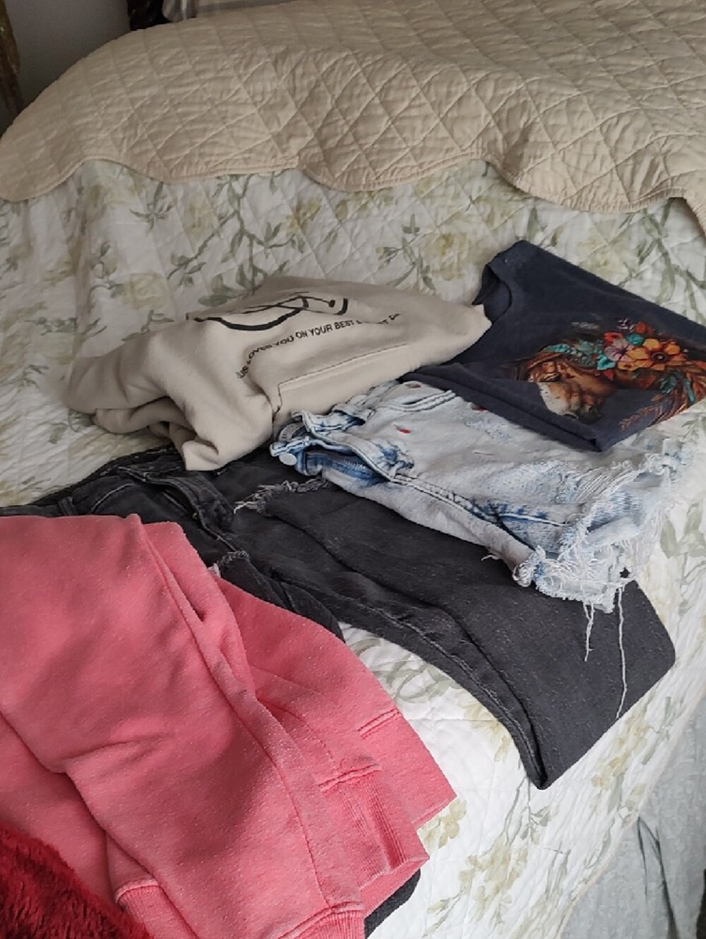 Five Pieces Women's Clothing . Size S - Picture 14 of 14